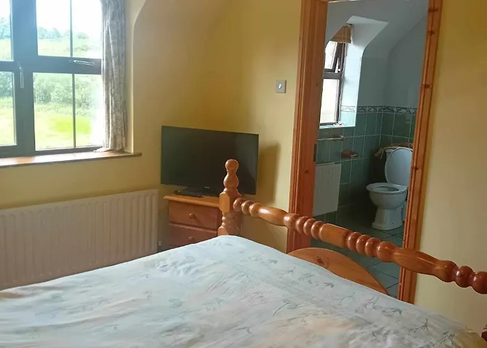 Pine View Self Catering *